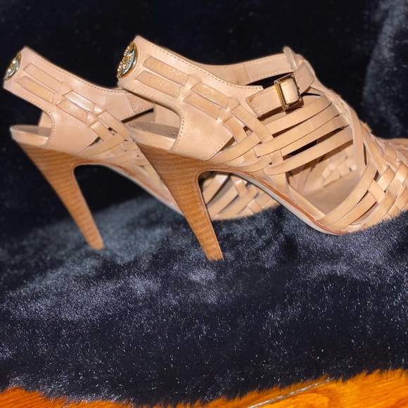 Tory Burch Nadia Hurricane Heels - Picture 1 of 6
